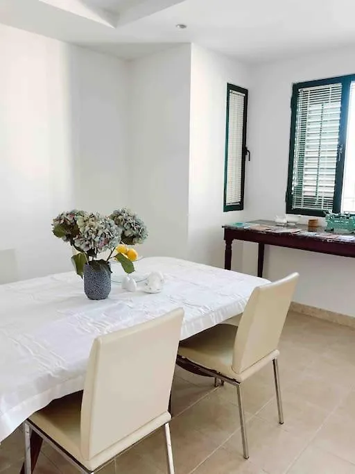 City Penthouse With Roof Terrace And Sea Views Valletta