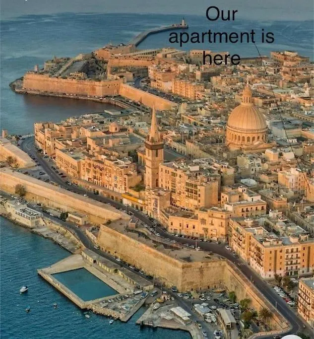City Penthouse With Roof Terrace And Sea Views Valletta